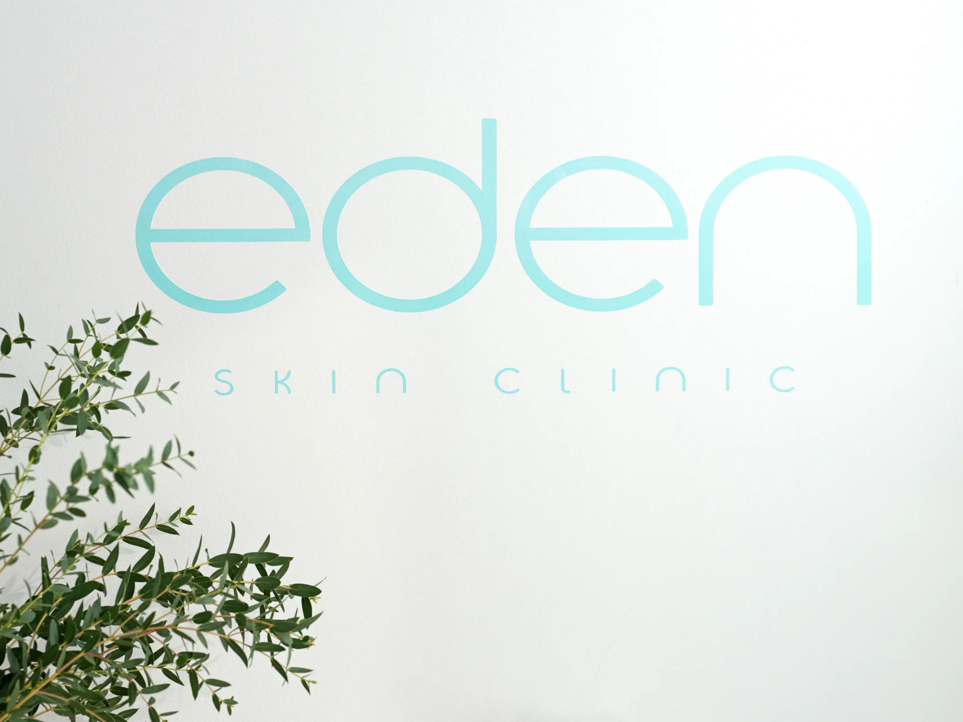 9,800+ Skin Care Logo Stock Illustrations, Royalty-Free Vector Graphics &  Clip Art - iStock